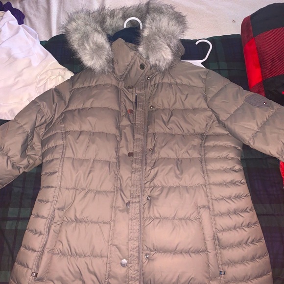 Kapuze Tommy Hilfiger Daunenjacke Tyra Rosa Pelz Tommy Jeans Damen